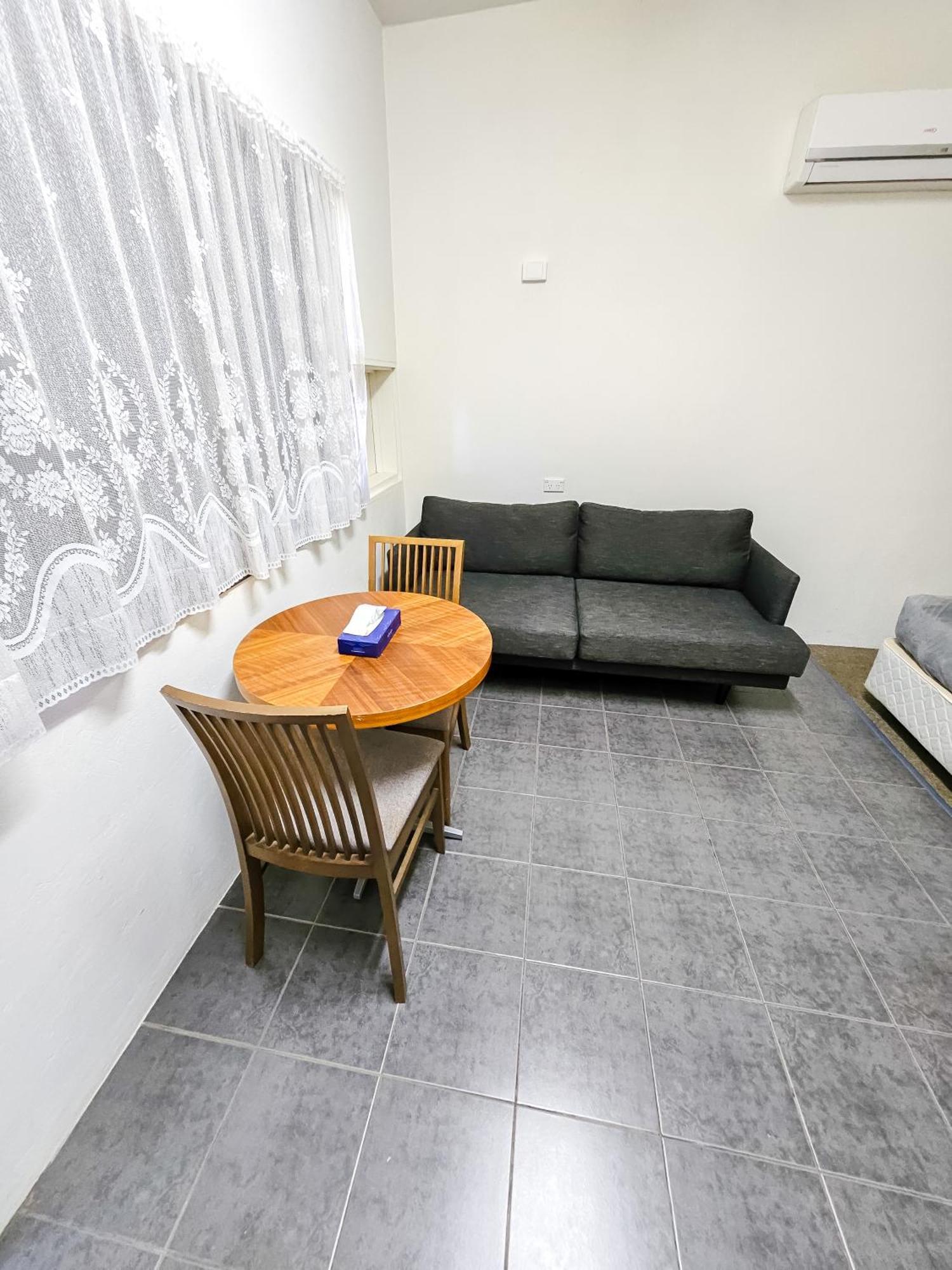 Green Door Motel Lavington Екстер'єр фото