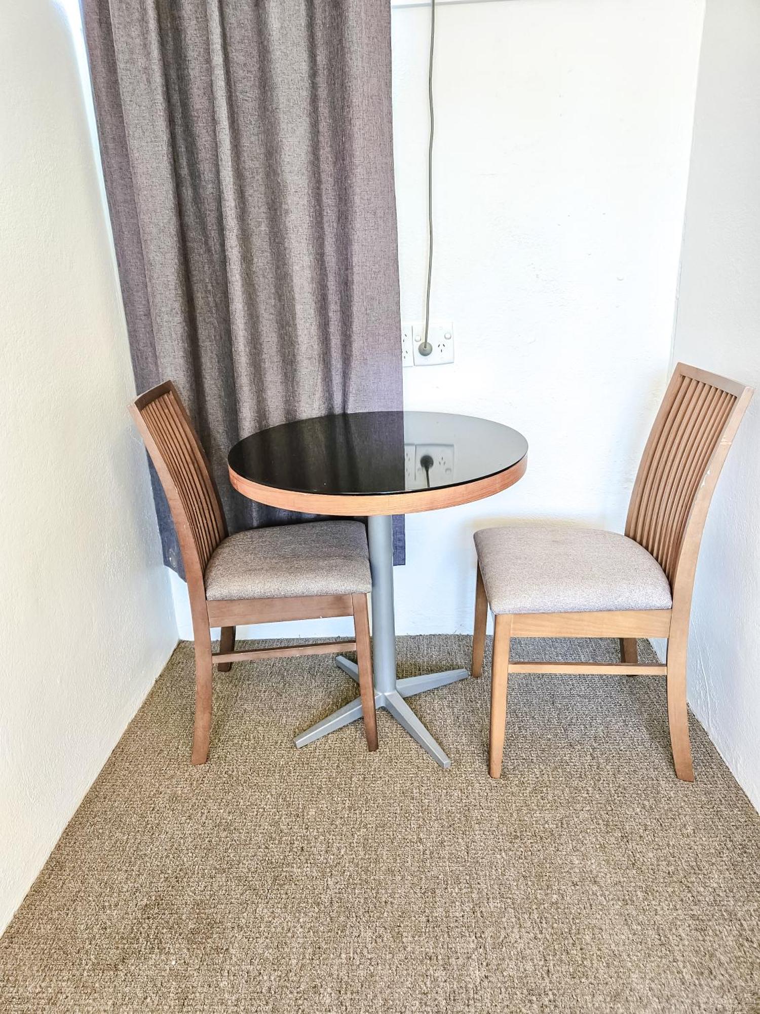 Green Door Motel Lavington Екстер'єр фото